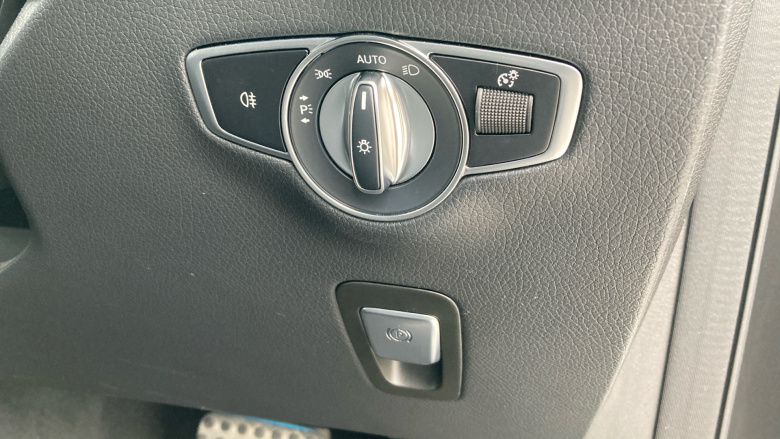 Mercedes-Benz EQC 400 300kW AMG Line Premium 80kWh 5dr Auto Electric Estate